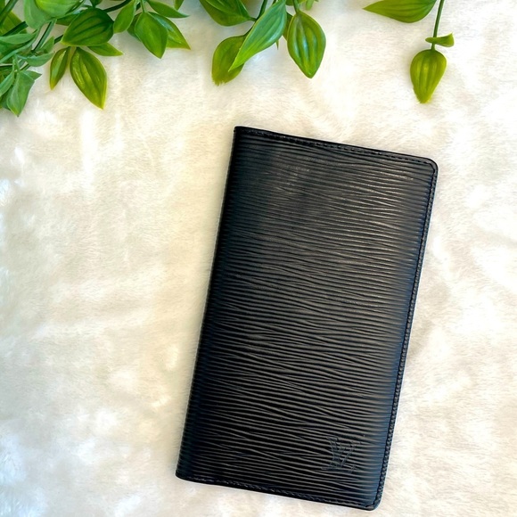 Louis Vuitton Other - LV LOUIS VUITTON Epi Black Folding Card Passport Wallet